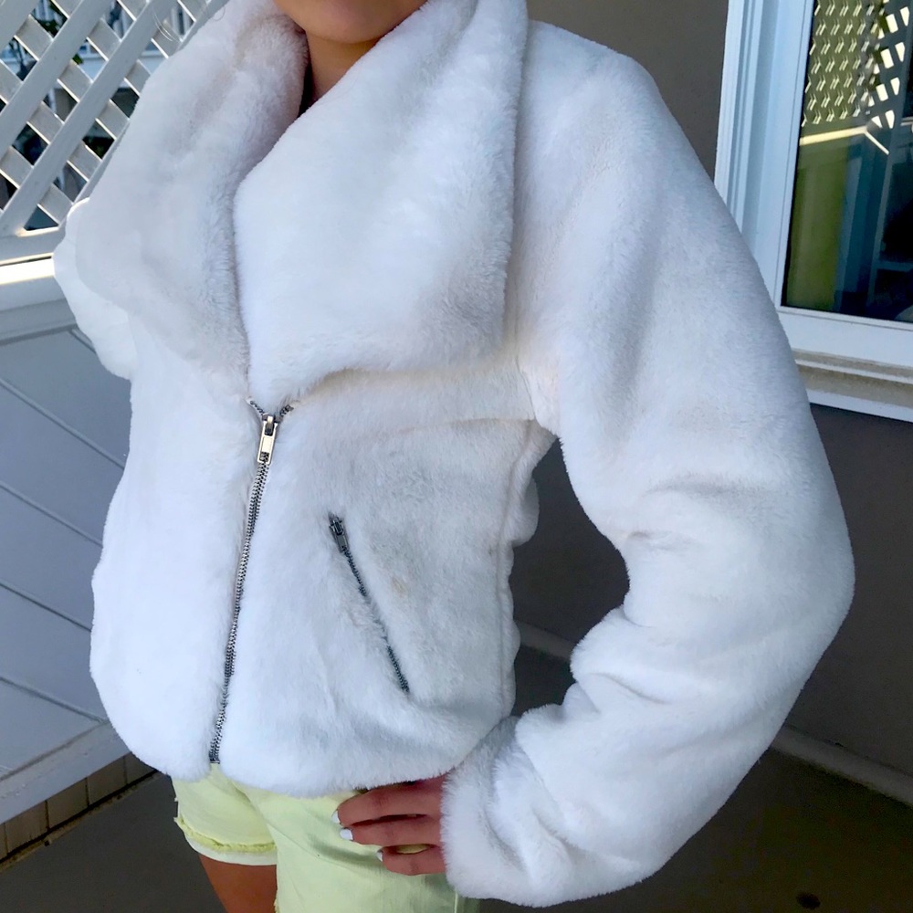 NWOT Disney White Faux Fur Jacket